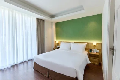 Chambre Deluxe double avec balcon — NiK Hotel Nguyen Trai